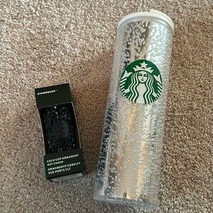 Starbucks’s bundle nwt